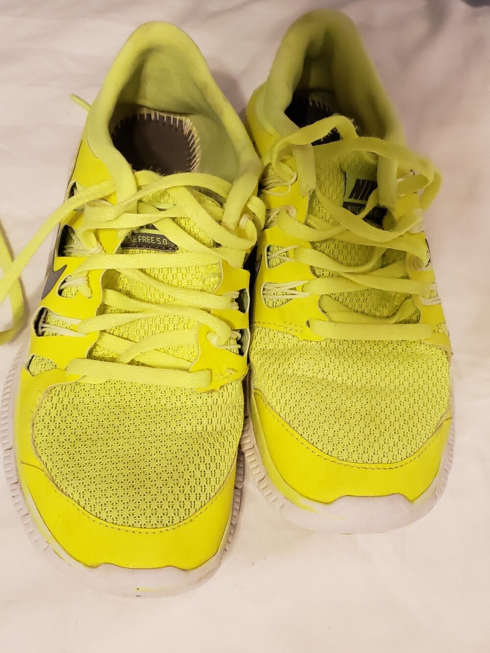 Nike Free Running Shoes - Yellow